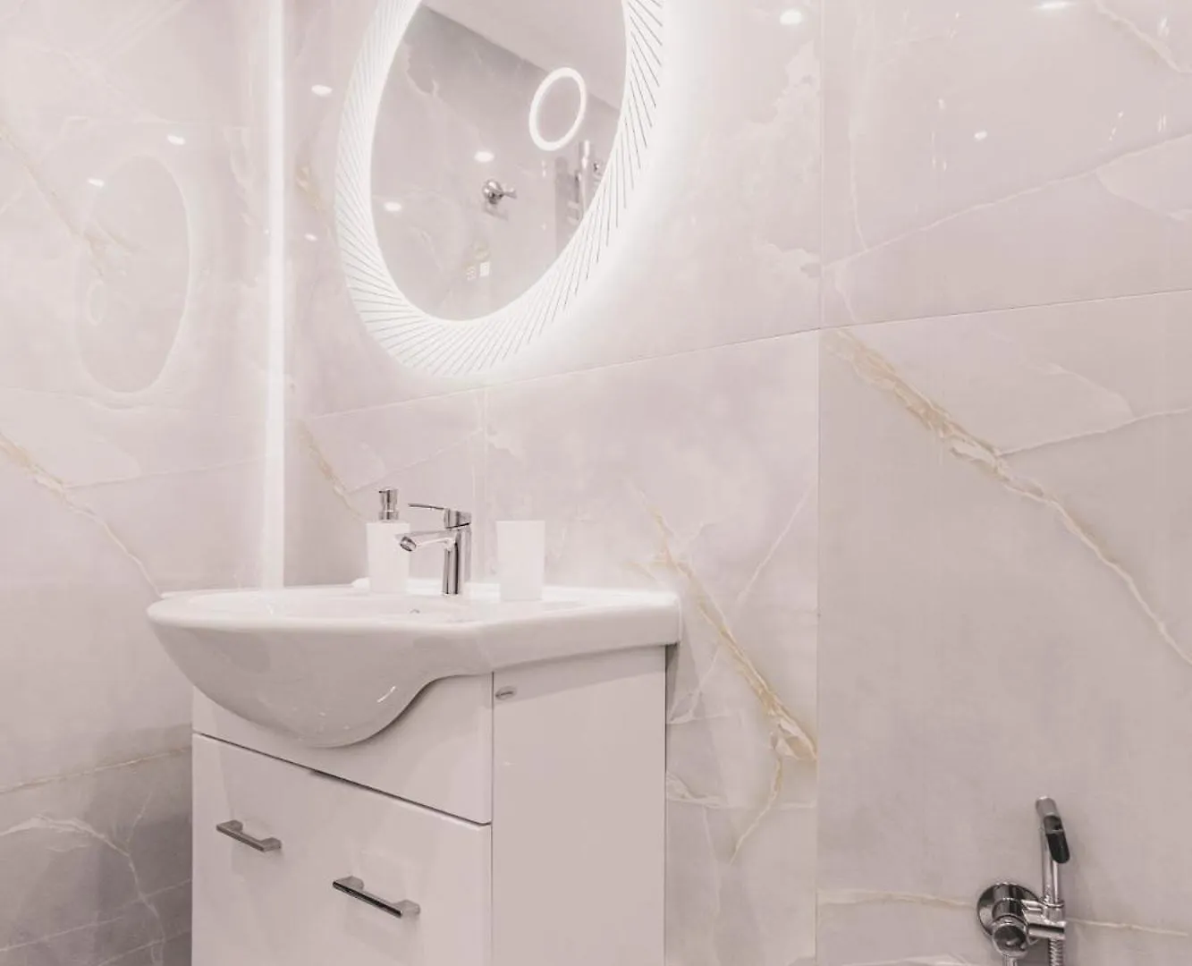 Kartell Luxury Apartment Thessaloniki Center 0*,  Greece