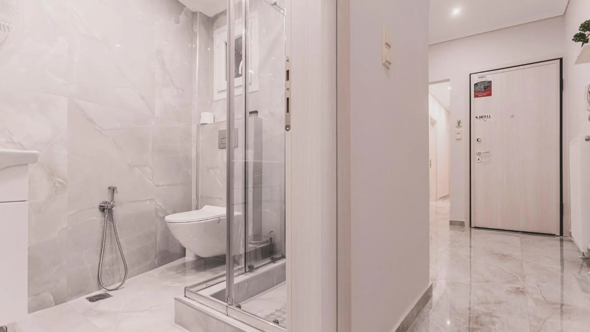 Kartell Luxury Apartment Thessaloniki Center